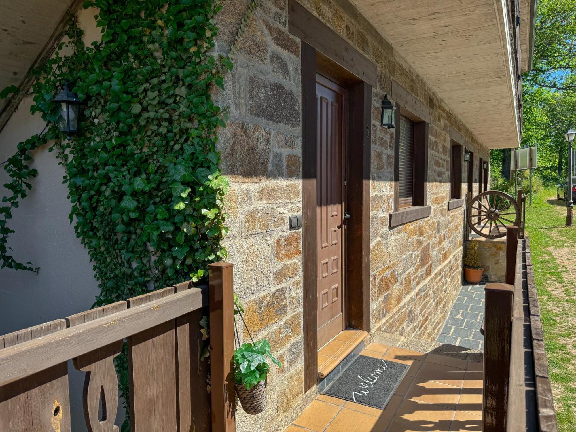 Apartamentos Sanabria Galende Buitenkant foto