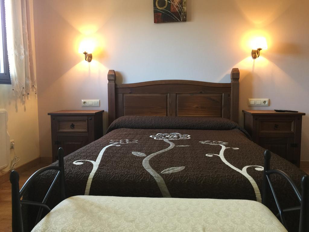 Apartamentos Sanabria Galende Buitenkant foto