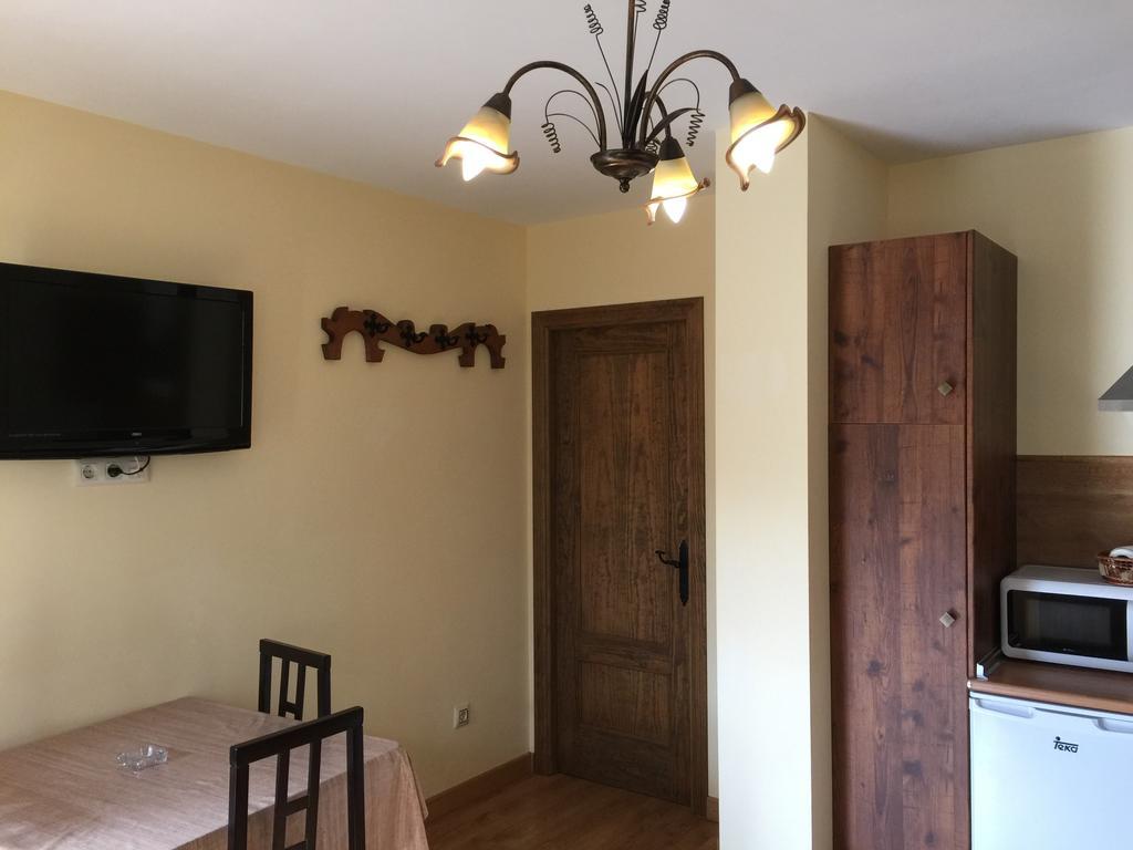 Apartamentos Sanabria Galende Buitenkant foto